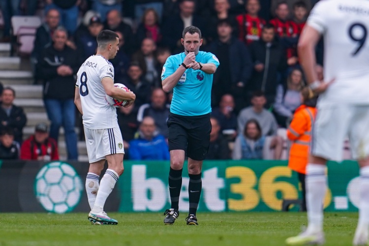 官方公布欧冠国米vs布拉格斯拉维亚裁判组:英格兰主裁卡瓦纳执法