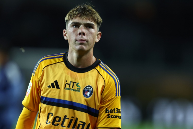 意媒:布冯之子代表比萨上演意甲首秀,他在比赛尾声时替补出场